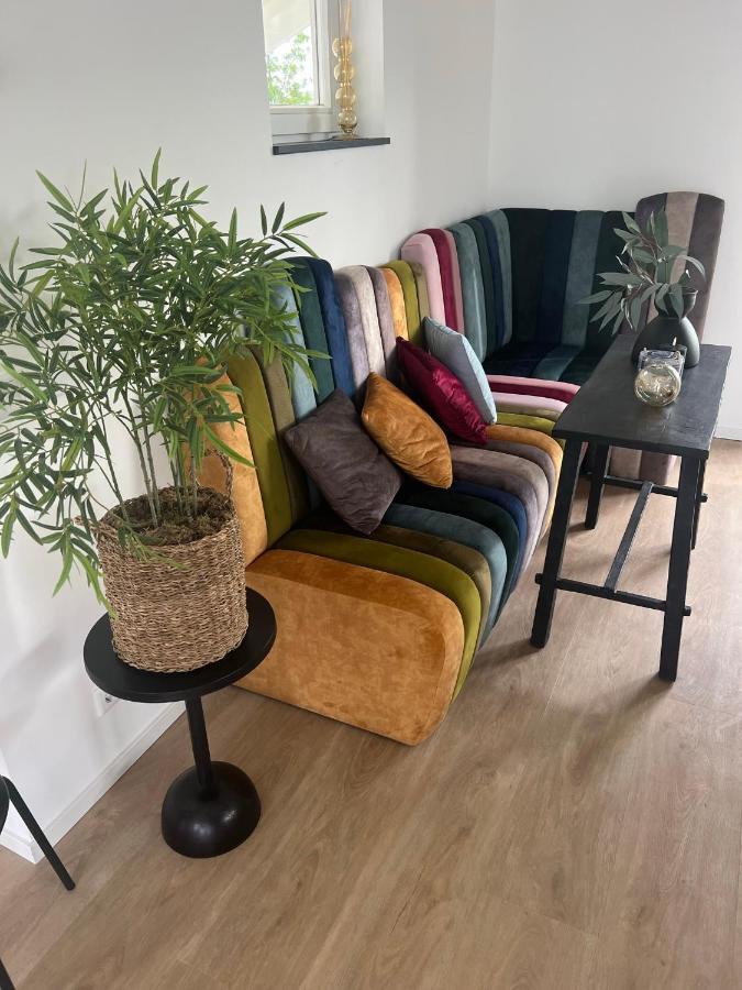 Plassenzicht Logies & Sloepverhuur 루즈으레트 외부 사진